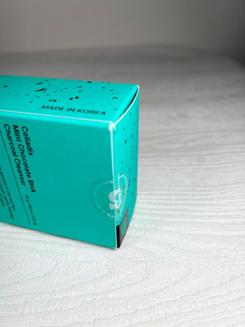 Korean Skincare Celladix Mint Chocolate BHA Charcoal Face Cleanser - Picture 7 of 14